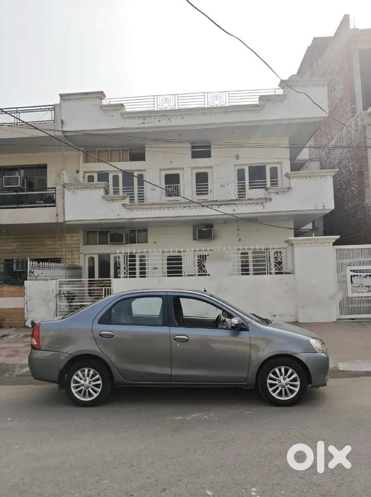 Toyota Etios 2013 Diesel Well Maintained