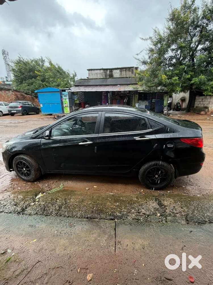 Hyundai Verna Crdi Manual 2015 Car