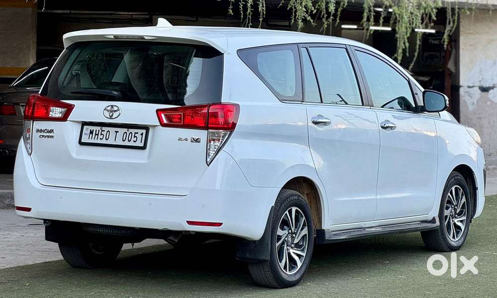 Toyota Innova Crysta 2.4 V 7 Str, 2022, Diesel