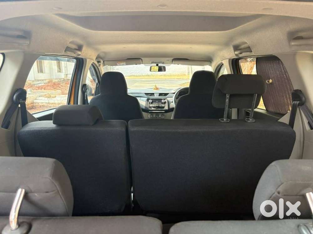 Renault Triber Rxl, 2023, Petrol