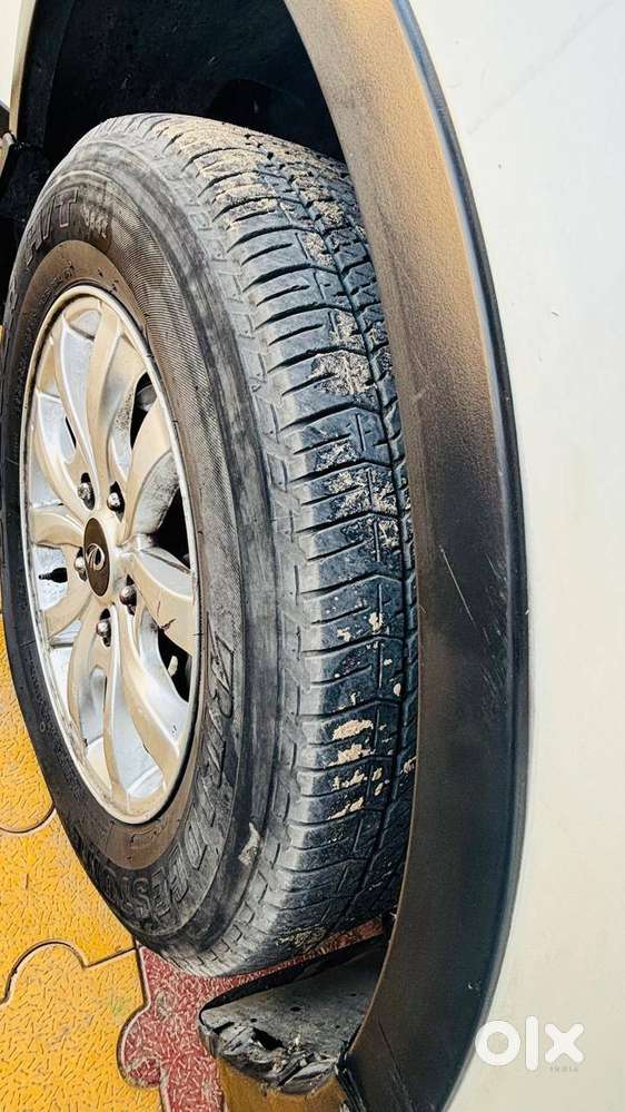 Mahindra Xuv 500 W8 2016