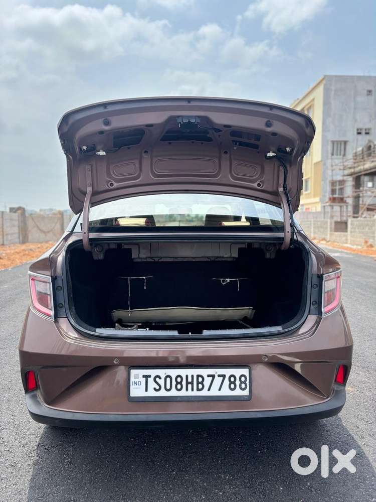 Hyundai Aura Sx Plus Automatic, 2020, Petrol