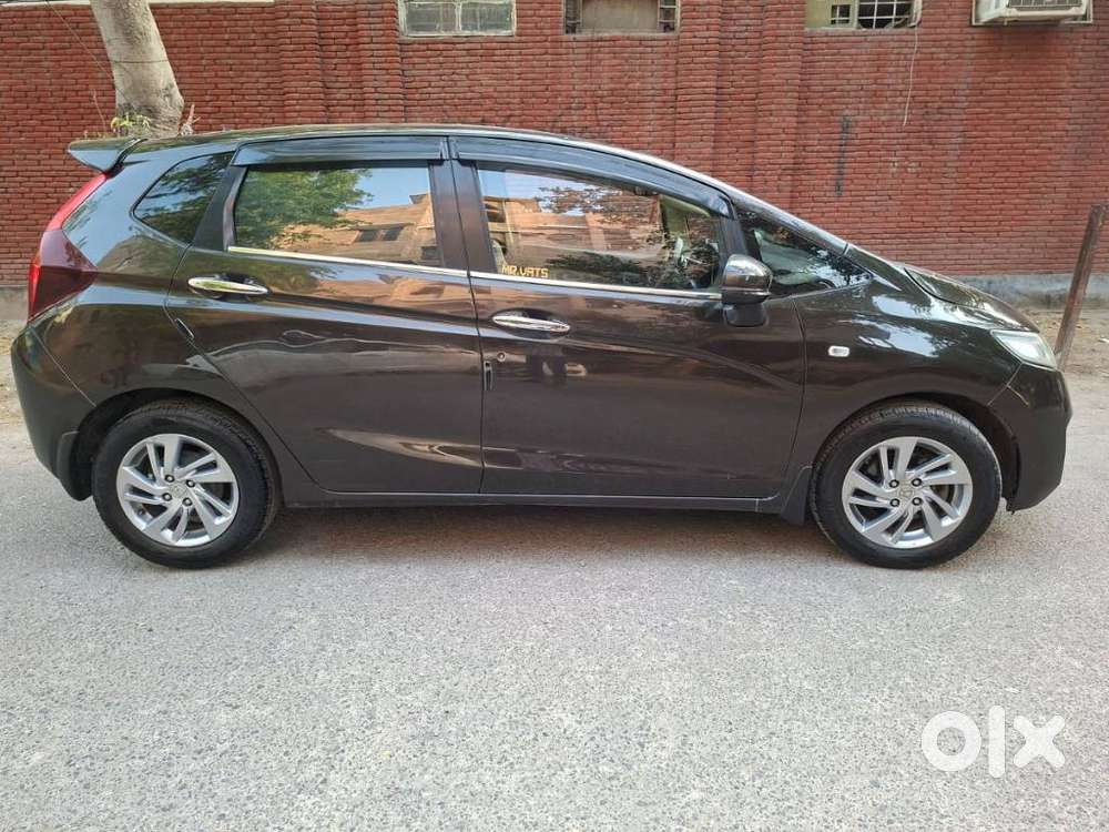 Honda Jazz 1.5 V I-dtec Mt, 2019, Petrol