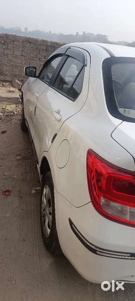 Maruti Suzuki Dzire 2018 Diesel 125000 Km Driven