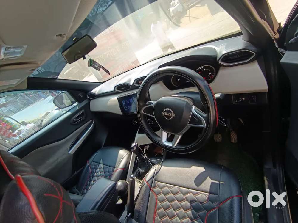 Nissan Magnite 1.0 Xe 2024 Manual With 33 Emi Left At 10776