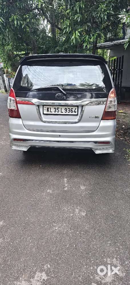 Toyota Innova 2.5 Vx 2012