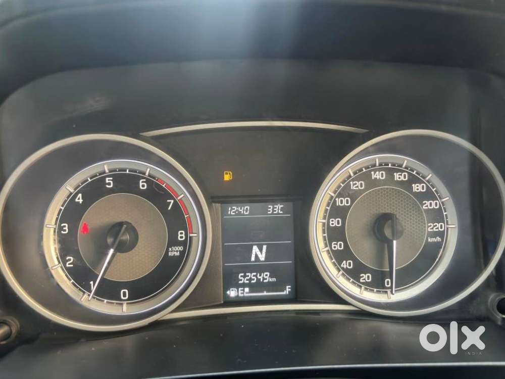 Maruti Suzuki Swift Dzire Amt Zxi Plus, 2017, Petrol