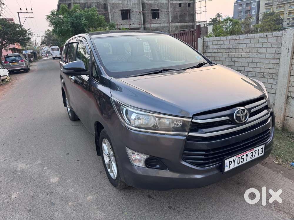 Toyota Innova Crysta 2.4 G Mt 8s, 2018, Diesel
