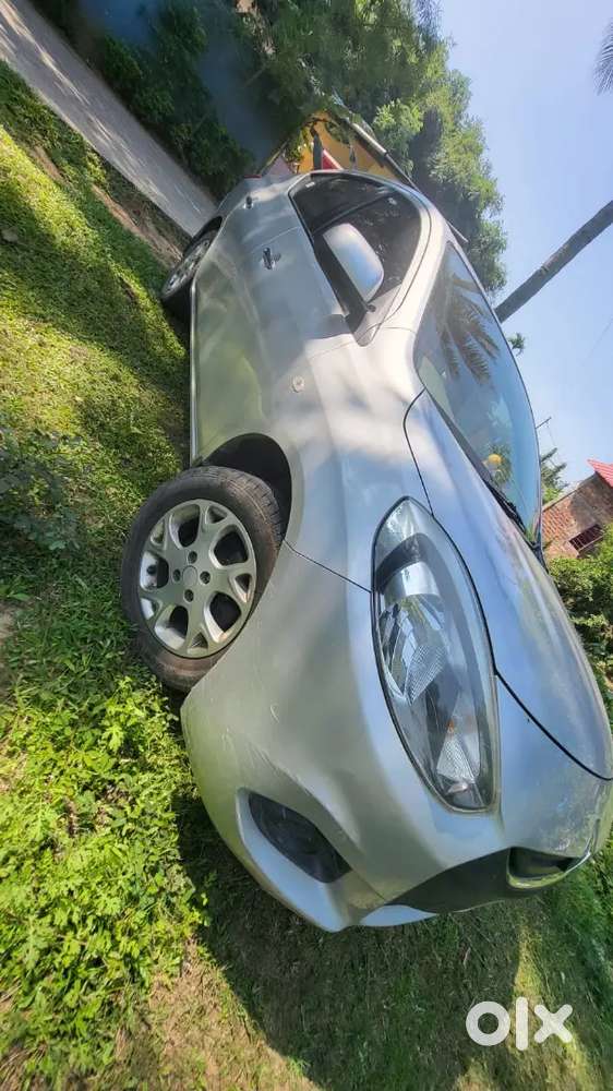 Renault Scala 2015 Petrol 33000 Km Driven