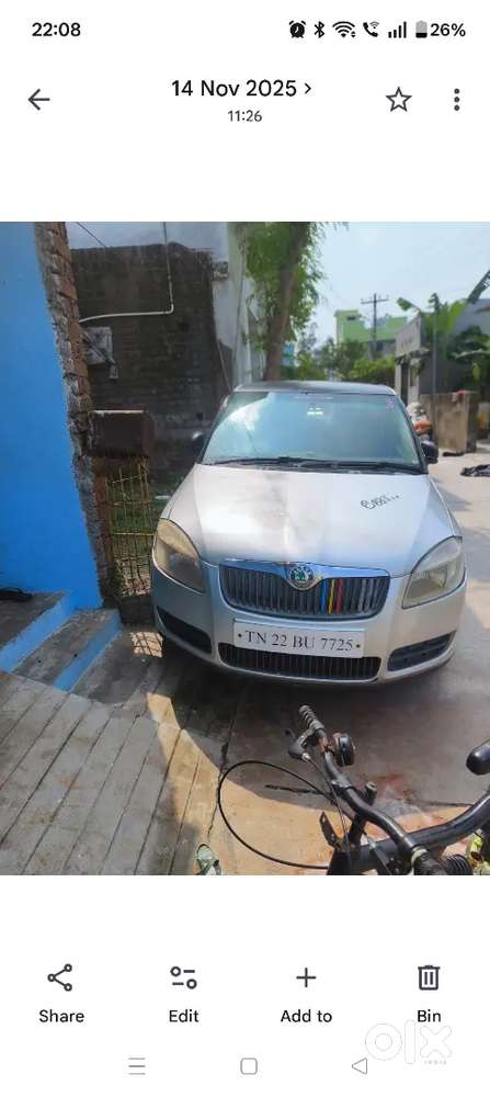 Skoda Fabia 2010 Petrol 70000 Km Driven