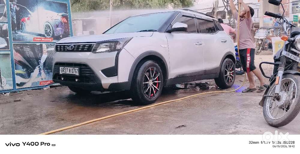 Mahindra Xuv300 1.2 W6 Petrol 2021
