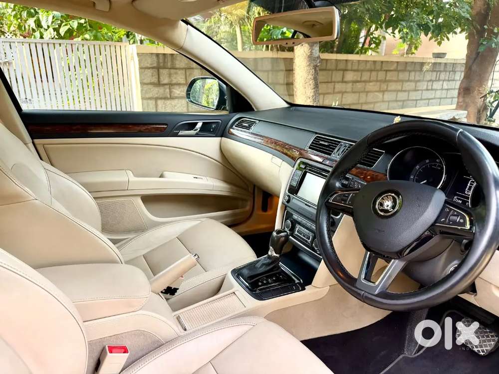 Skoda Superb L&k 2015 Petrol Automatic