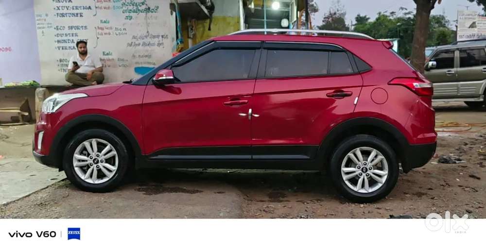Hyundai Creta Sx 02 Nd Owner Insurance Running