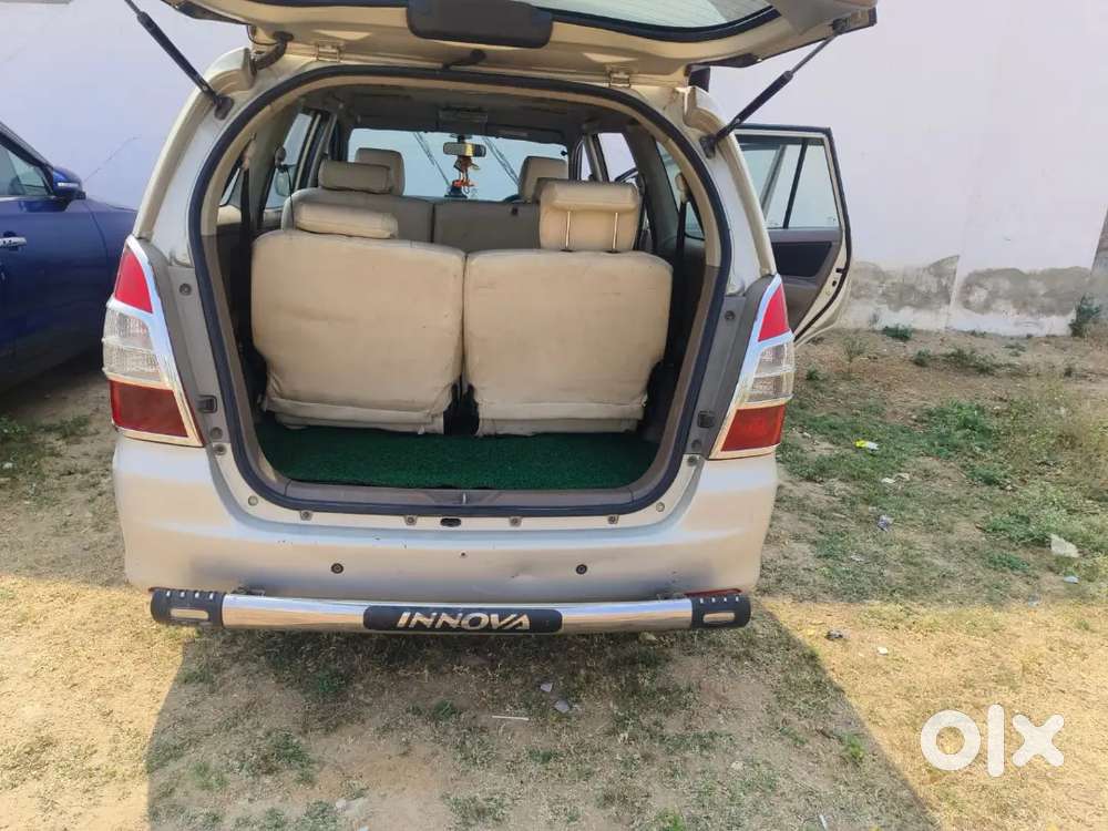 Toyota Innova 2016 Diesel Well Maintained