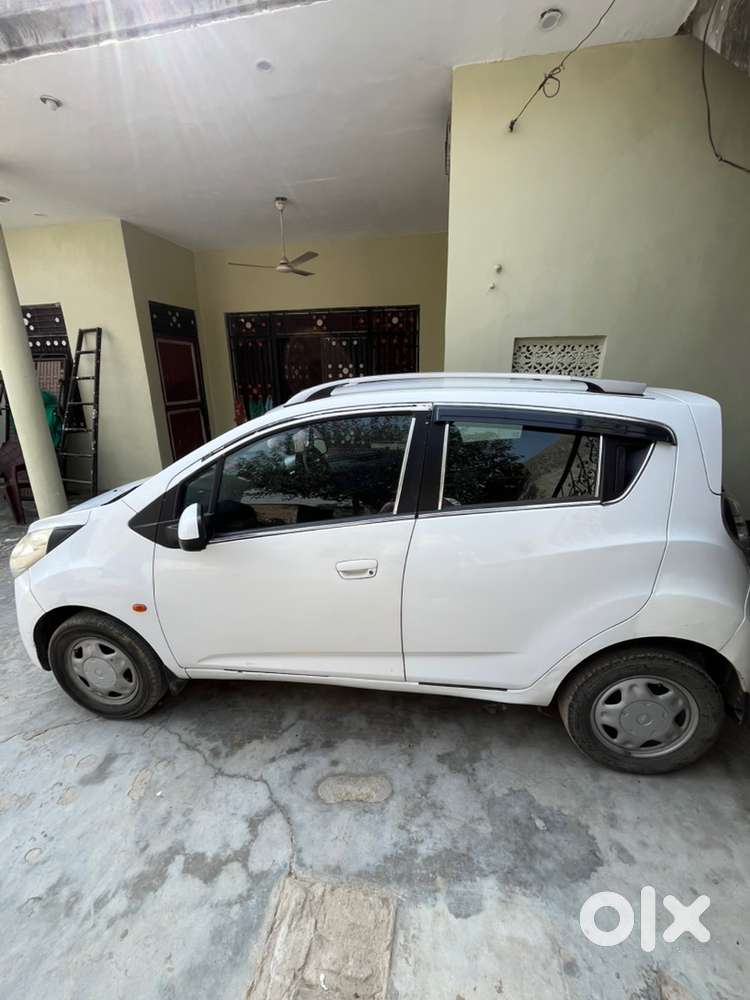 2012 Chevrolet Beat Diesel Car