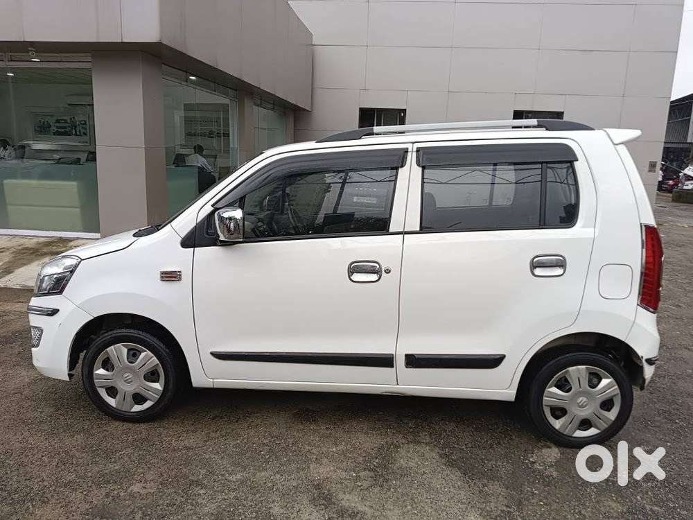 Maruti Suzuki Wagon R 1.0 Vxi, 2018, Petrol