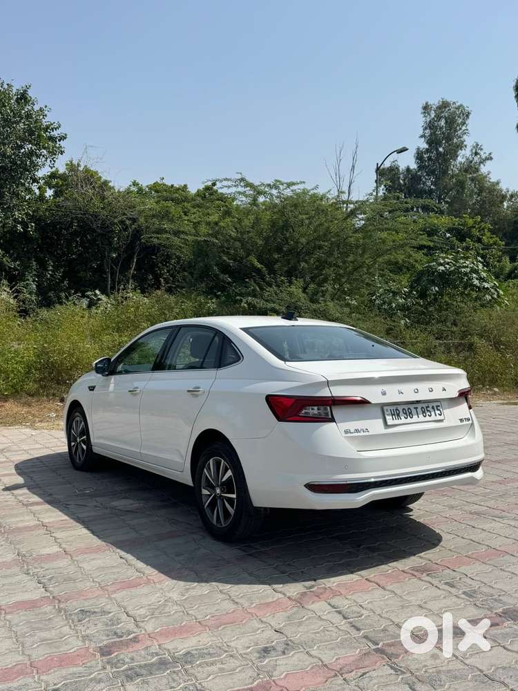 Skoda Slavia 1.5 Tsi Style, 2024, Petrol