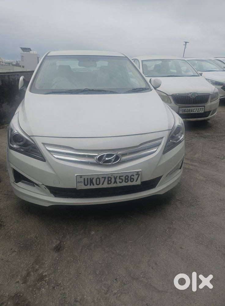 Hyundai Fluidic Verna 1.6 Crdi Sx, 2017