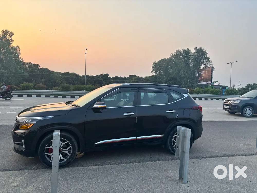 Kia Seltos 2023 Petrol 33000