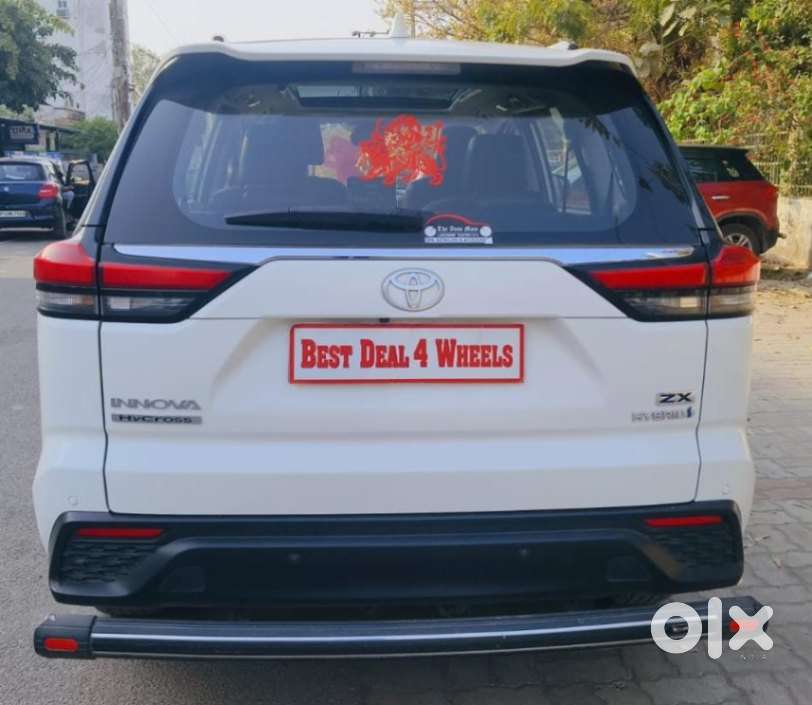 Toyota Innova Hycross 2.0 Zx Hybrid 7 Str, 2024, Cng & Hybrids