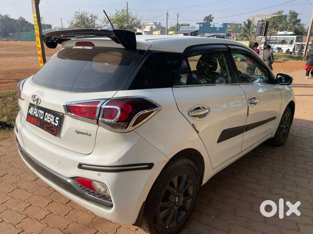 Hyundai I20 Sportz 1.4 At Vtvt, 2019, Petrol
