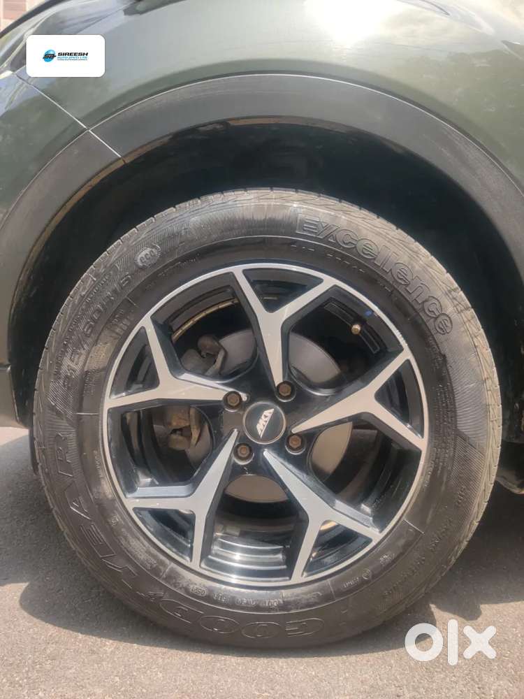 Tata Nexon 1.2 Revotron Xma Amt (s), 2021, Petrol