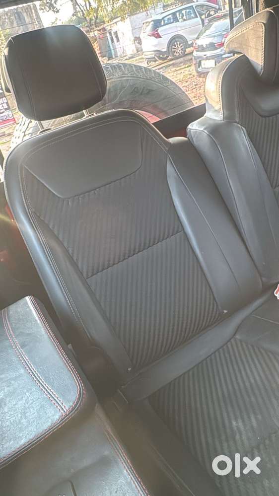 Mahindra Thar Lx 4-str Hard Top At, 2022, Diesel
