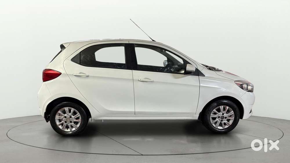 Tata Tiago 1.2 Revotron Xz, 2018, Petrol