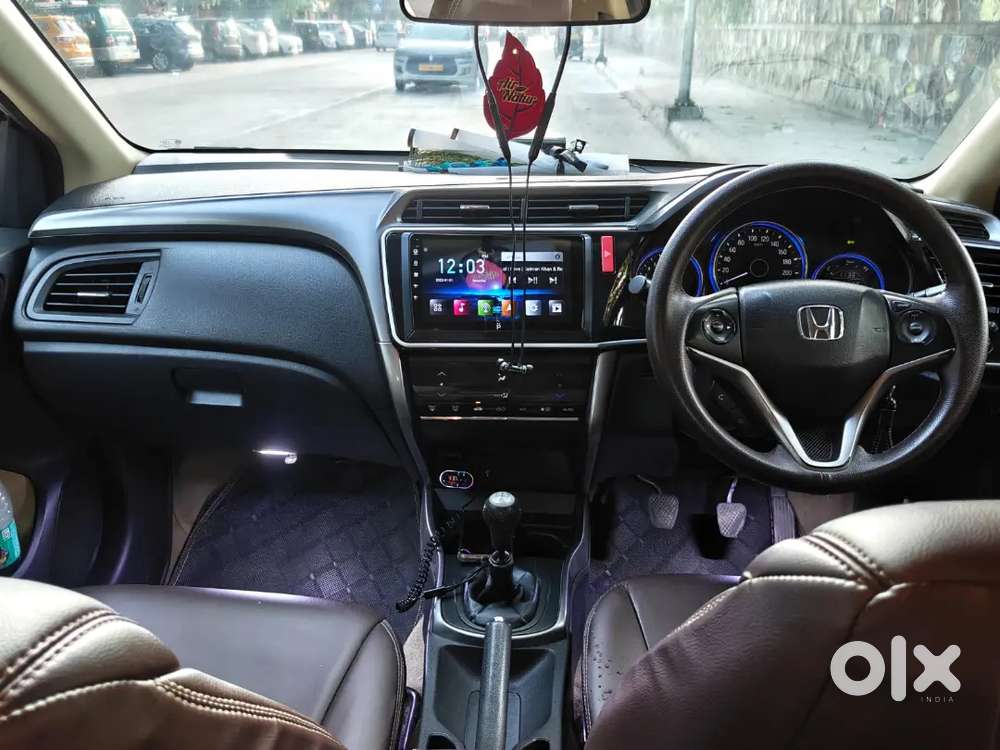 Honda City 1.5 V 2014