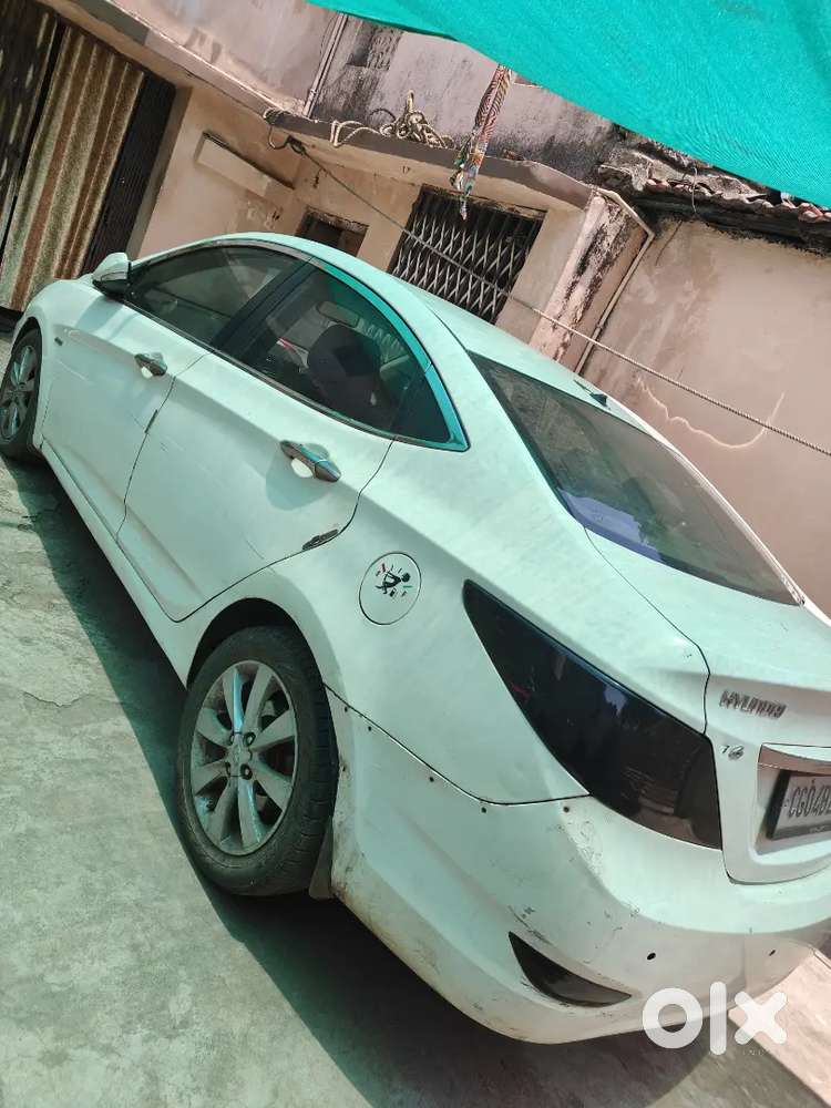 Hundai Verna 1.6