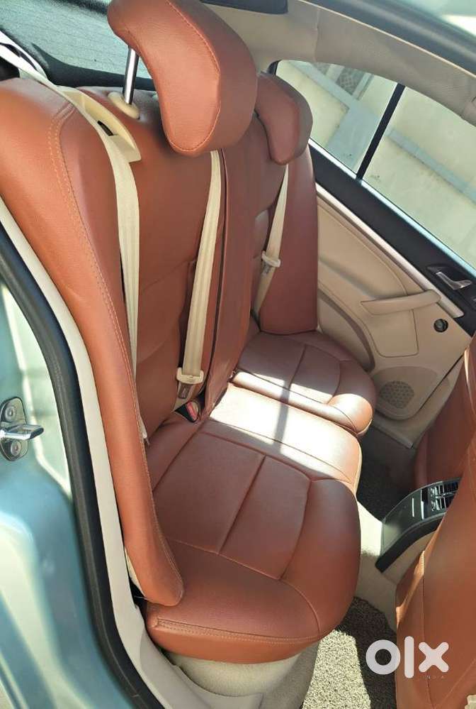 Skoda Laura 1.9 Tdi At Elegance, 2009, Diesel