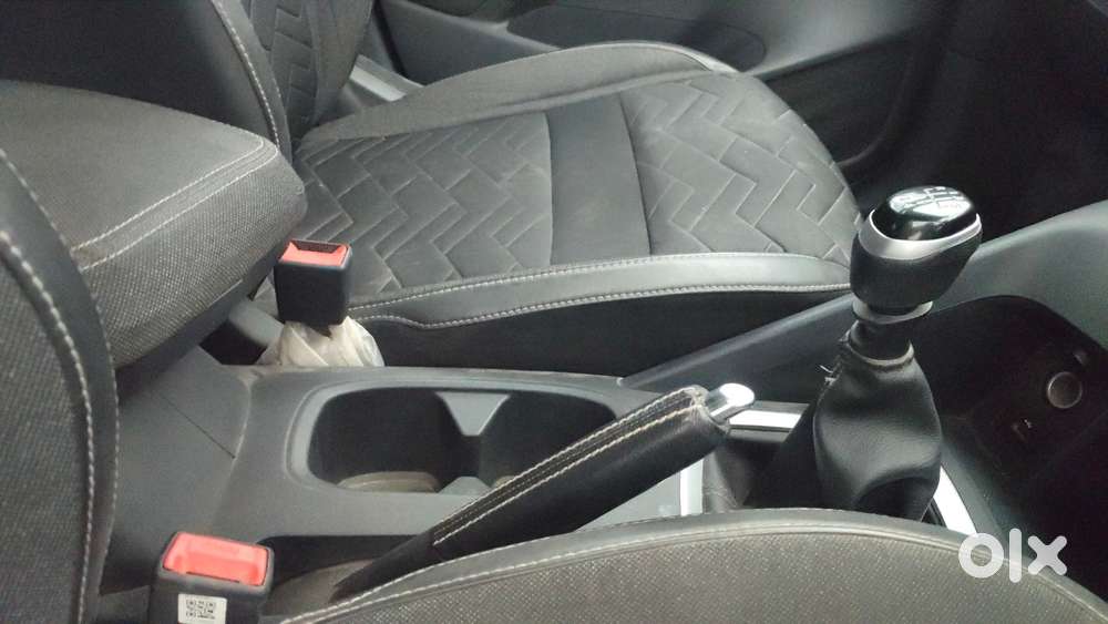 Nissan Magnite 1.0 Xv Premium, 2021, Petrol