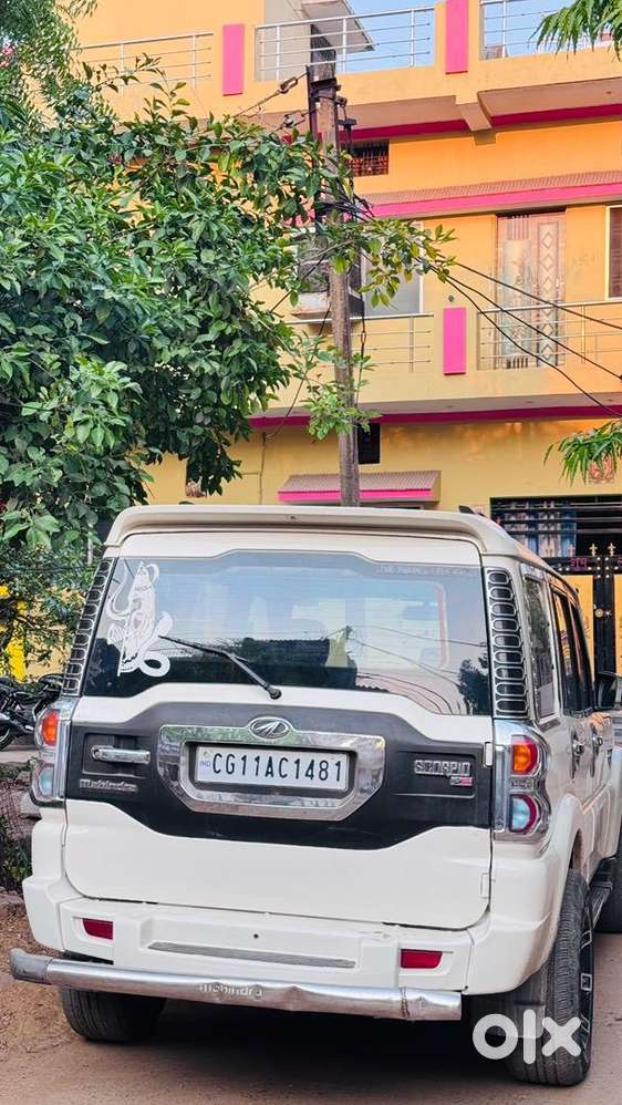 Mahindra Scorpio 2014 Diesel 100800 Km Driven