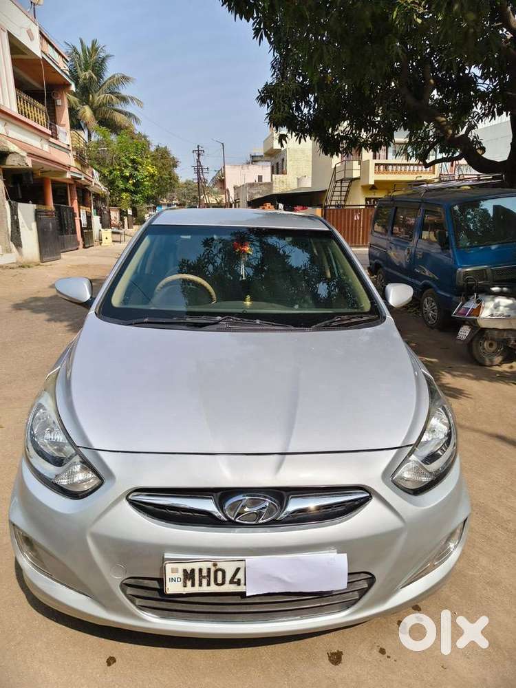 Hyundai Car Manual 2012