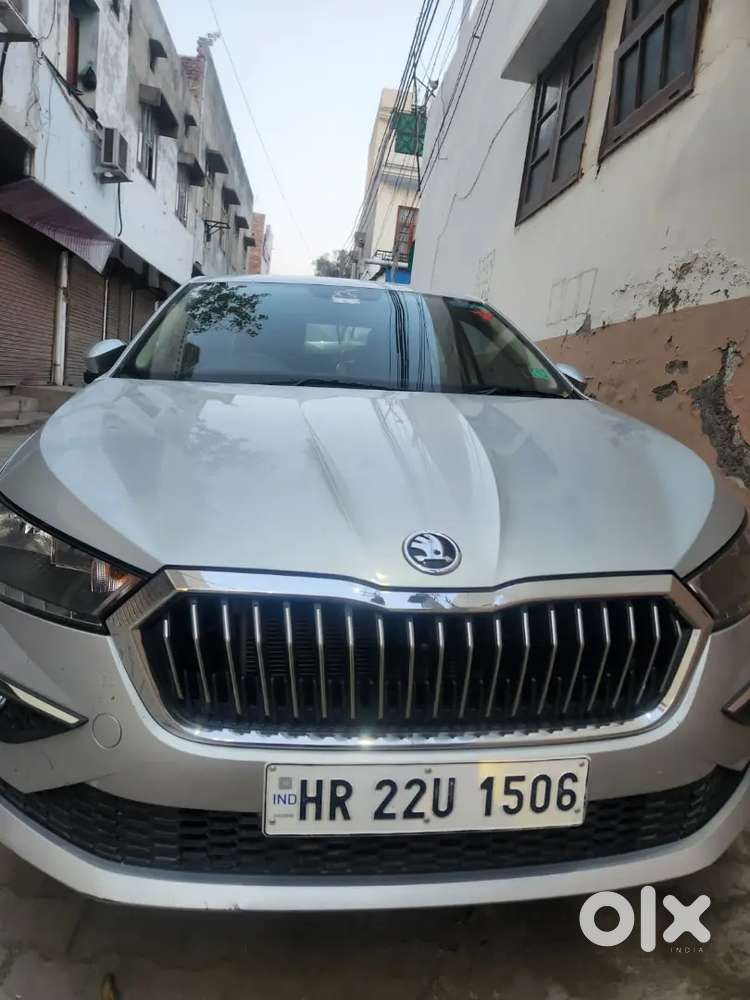 Skoda Slavia 2023 Petrol Well Maintained