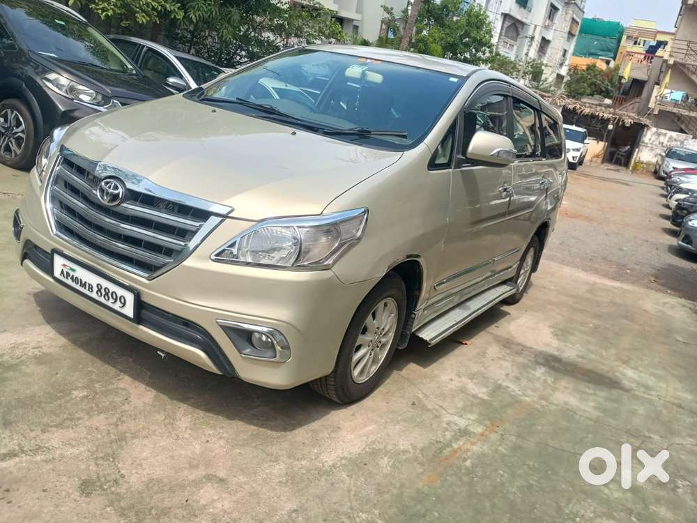 Toyota Innova 2.5 Z Diesel 7 Seater, 2014, Diesel