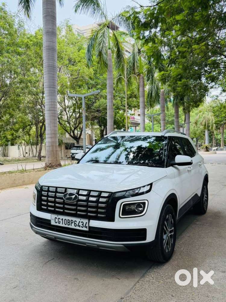Hyundai Venue Sx (o) Mt 1.5 Diesel, 2023, Diesel