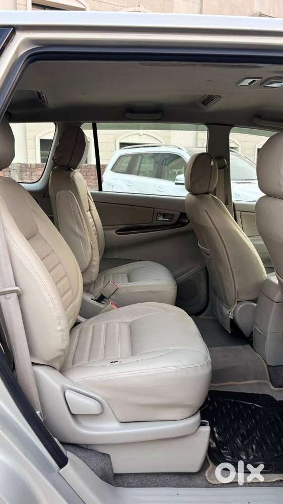 Toyota Innova, 2014, Diesel