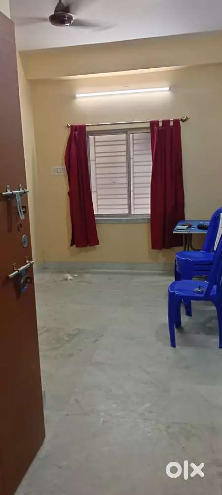 Unfurnished and furnished office rent