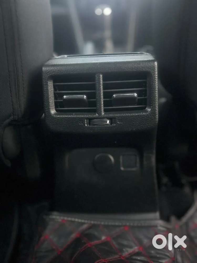 Maruti Suzuki Vitara Brezza 1.5 Lxi, 2025, Petrol