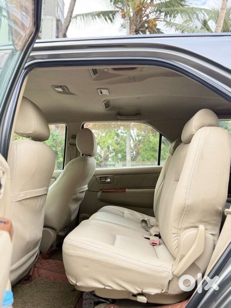 Toyota Fortuner 3.0 4x4 Manual, 2010, Diesel