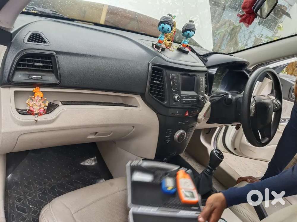 Mahindra Xuv300 Turbosport 2023 Diesel 17000 Km Driven