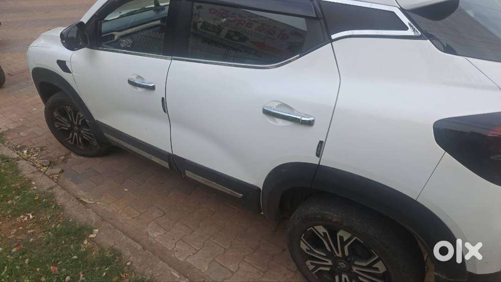 Renault Kiger In Best New Condition And Warrenty Of 7 Years.
