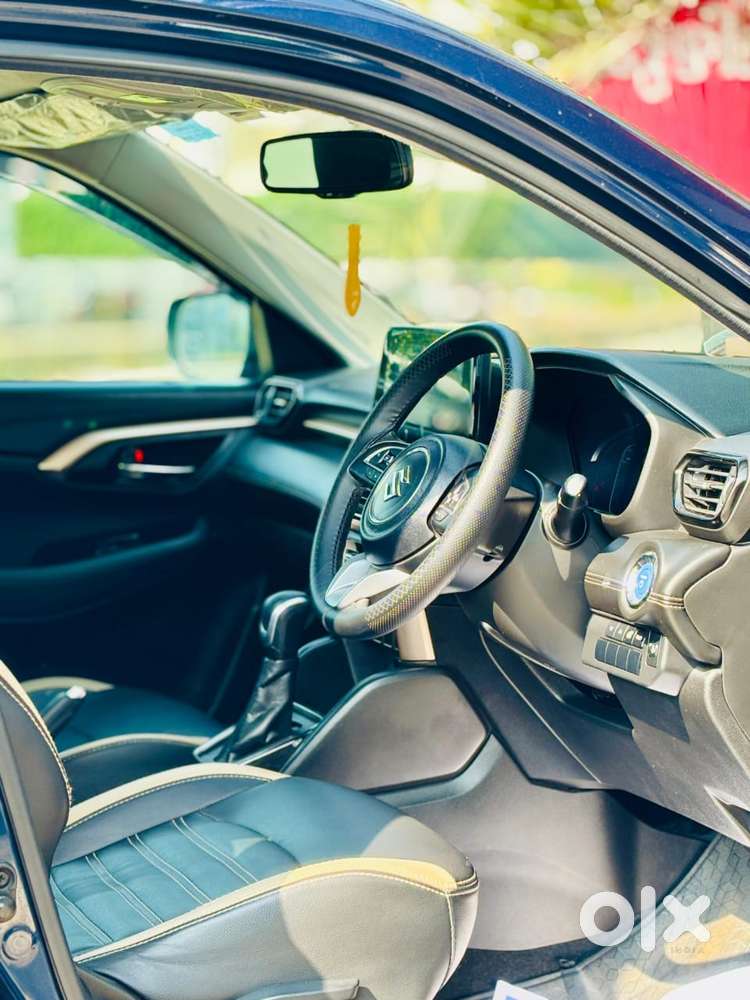 Maruti Suzuki Grand Vitara 1.5 Zeta Plus Intelligent Hybrid Ecvt, 20..