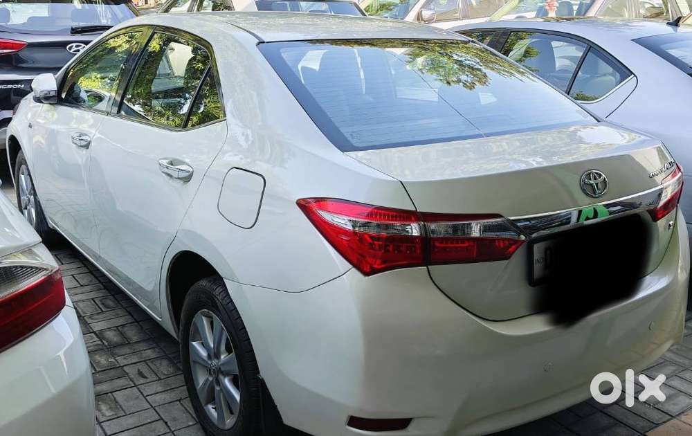 Toyota Corolla Altis Vl, 2014, Petrol