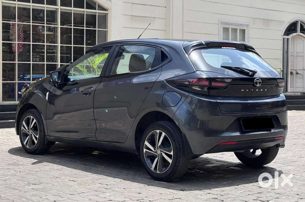 Tata Altroz, 2021, Petrol