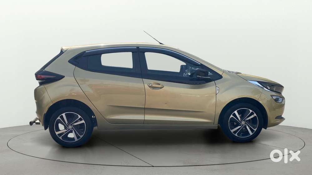Tata Altroz Xz, 2020, Petrol