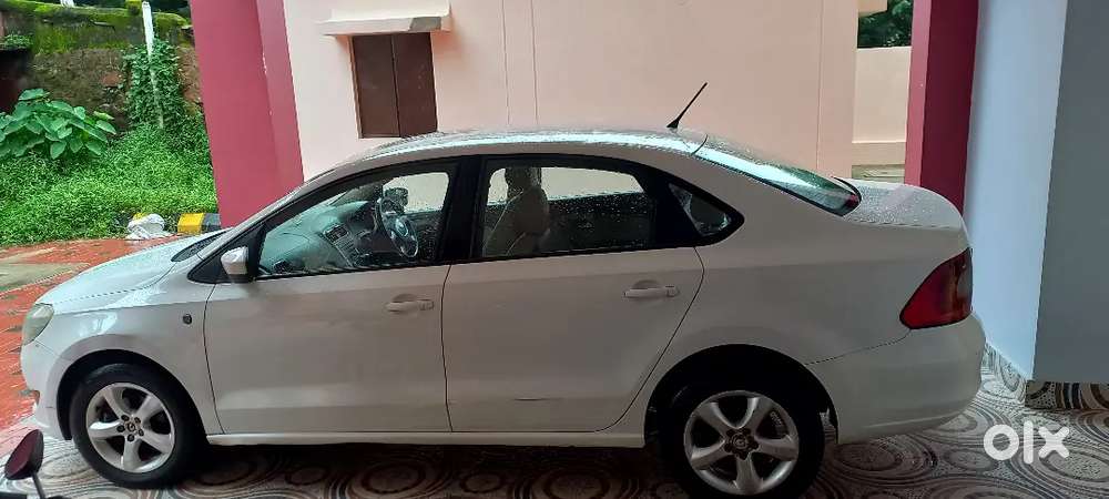 Skoda Rapid Ambition Tdi 2014 Diesel Manual Car