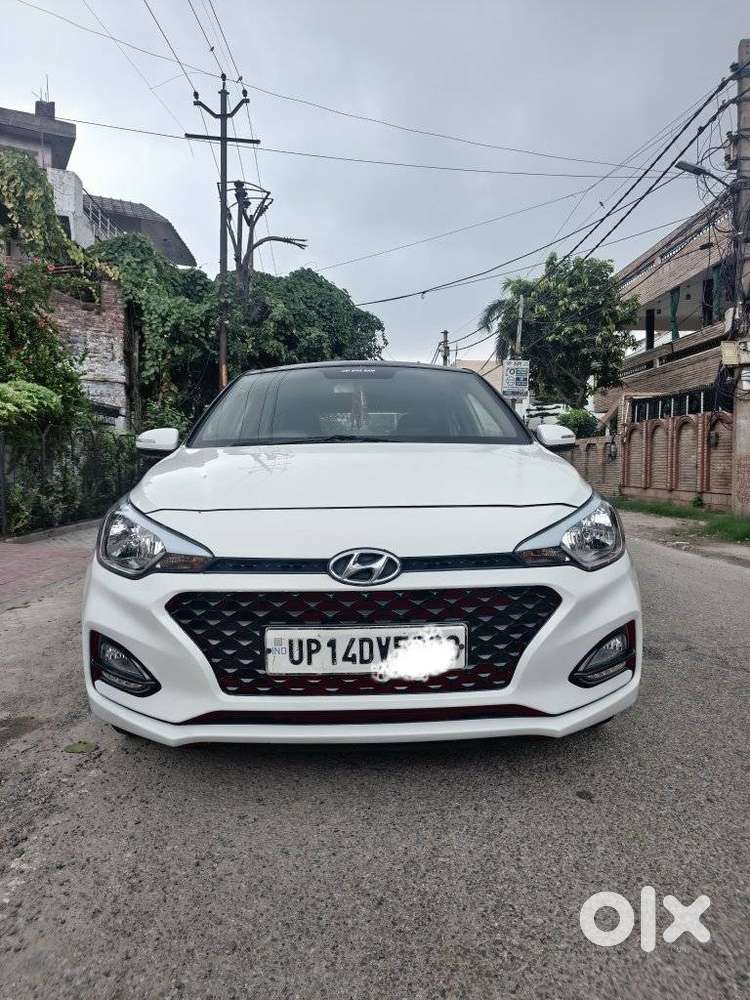 Hyundai I20 1.4 Sportz, 2018, Cng & Hybrids