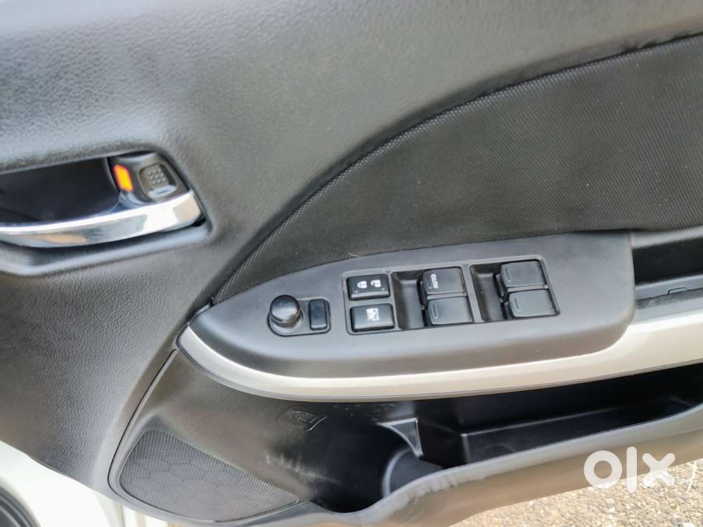 Maruti Suzuki Baleno 1.2 Delta, 2017, Petrol